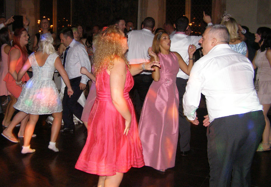 Penshurst Mobile DJ Disco Dancers Image