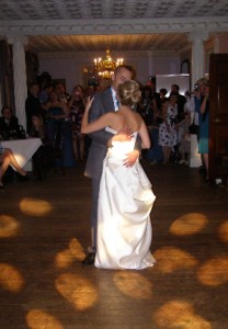 wedding_dj_chilston_park_11102703.jpg