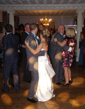 wedding_dj_chilston_park_11102704.jpg