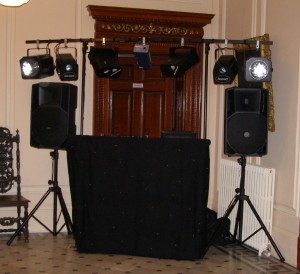 wedding-dj-faversham-mount-ephraim-disco-set-up.jpg