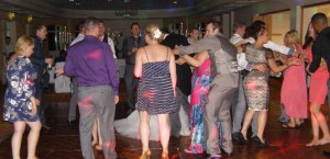 wedding-dj-maidstone-oakwood-house-wedding-dancers-17.jpg