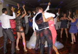 wedding-dj-maidstone-oakwood-house-wedding-dancers-29.jpg