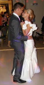 Wedding-DJ-Bromley-Court-Dancers-12