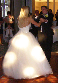 wedding-dj-kent-first-dance-image