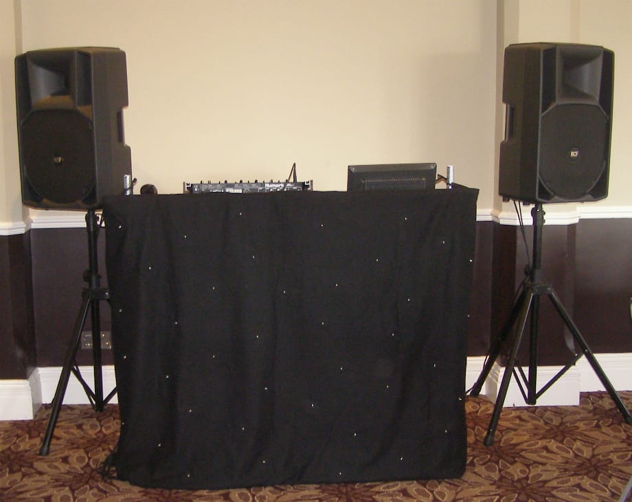 wedding-dj-whitstable-marine-hotel-room-01