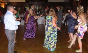 wedding dj ward room disco dancers 14