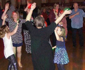 Park Wood Mobile Disco Dancers Image