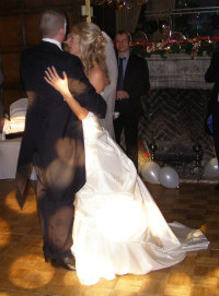 abbey wood mobile disco first dance image